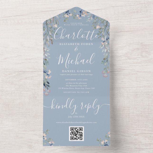 Invitation Tout En Un Floral Script QR Code Dusty Mariage bleu (À l'intérieur)