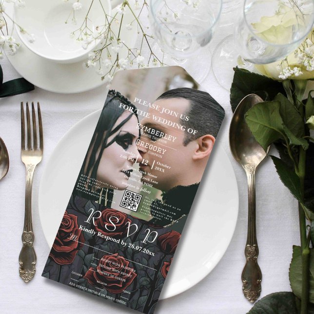 Invitation Tout En Un Gothique foncé Rose rouge florale QR Code Photo (Créateur téléchargé)