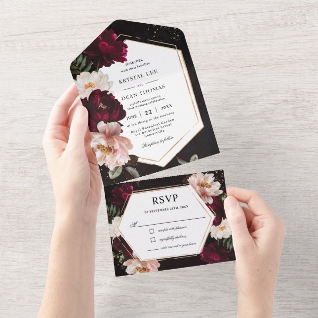 Invitation Tout En Un Mariage floral noir noir foncé Moody Bourgogne (Déchirure)