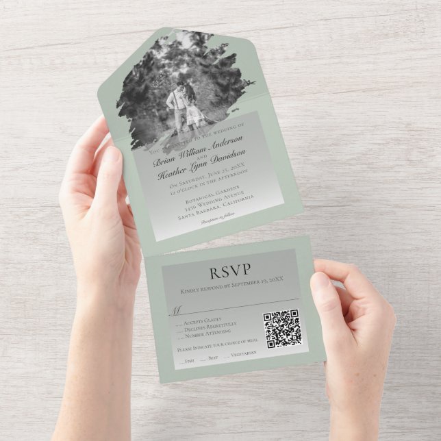 Invitation Tout En Un Mariage photo moderne Brushstroke | Vert sage (Déchirure)