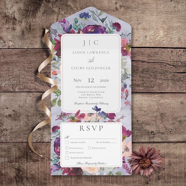 Invitation Tout En Un Maroon de Periwinkle et dîner floral rustique (Periwinkle Maroon & Blush Rustic Floral All In One Wedding Invitation with Dinner Options)