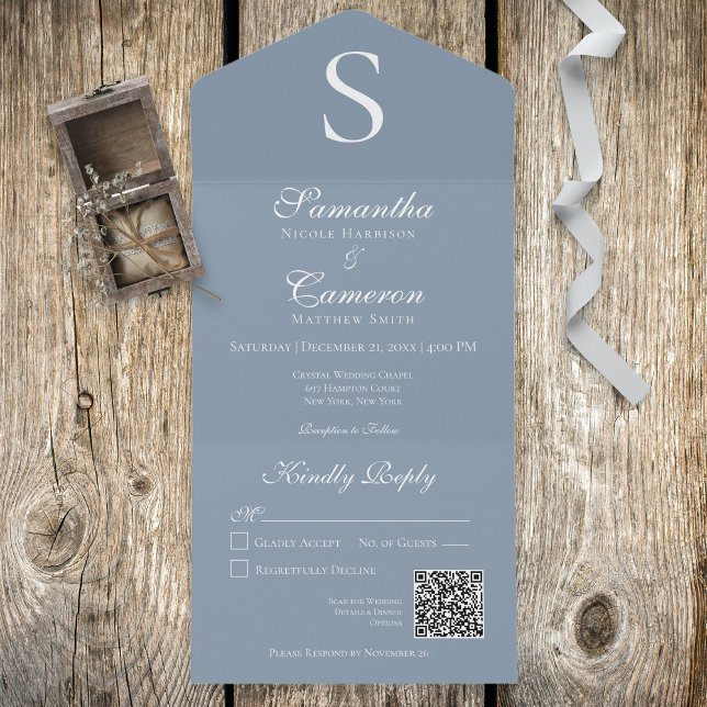 Invitation Tout En Un Monogramme moderne Dusty Blue QR Code (Créateur téléchargé)