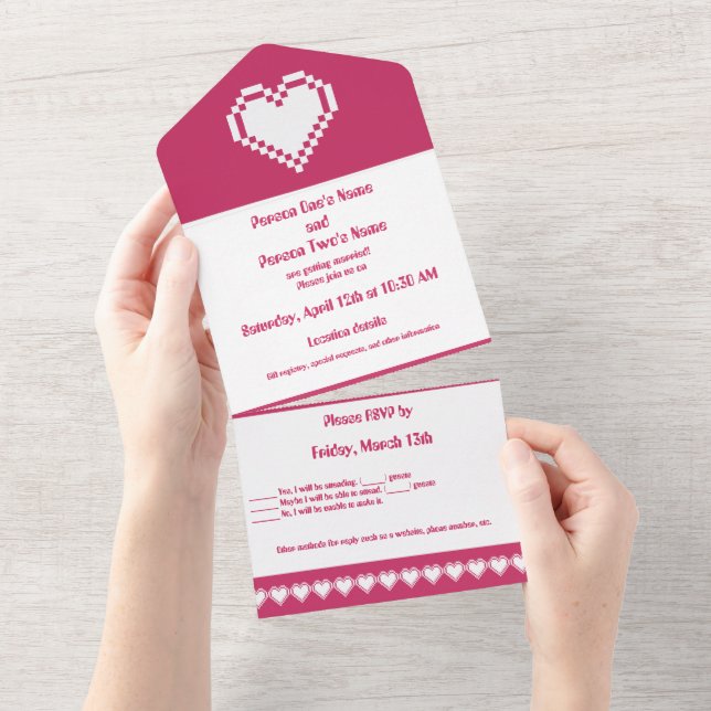 Invitation Tout En Un Nos Coeurs 8 bits en framboise (Déchirure)