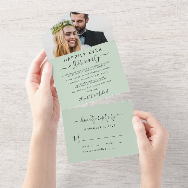 Invitation Tout En Un Réception de mariage photo élégante Sage (Déchirure)