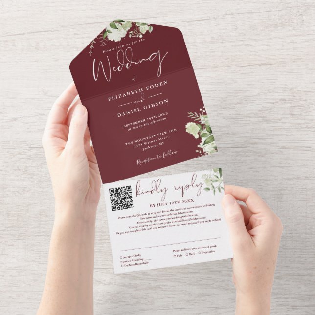 Invitation Tout En Un Rosewood rose verdure Monogramme QR Code Mariage (Déchirure)