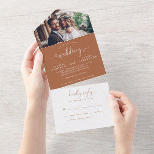Invitation Tout En Un Rustique Terracotta Élégant Script Mariage photo