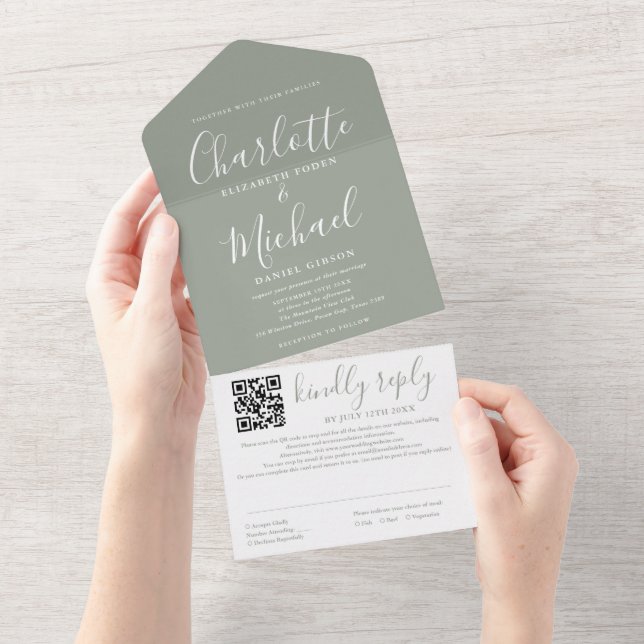 Invitation Tout En Un Sage Green Elegant Script moderne QR Code Mariage (Déchirure)