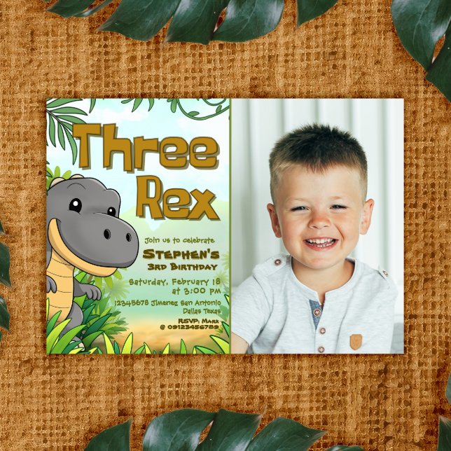 Invitation Trois Rex Boy 3e anniversaire avec photo (Three Rex Boy 3rd Birthday with Photo Picture Landscape Invitation)