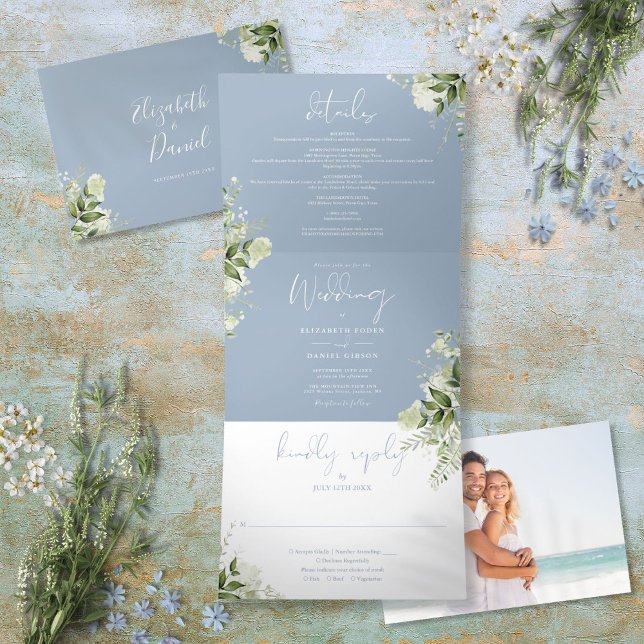 Invitation Trois Volets Bleu Dusty Moderne Botanique Verdure Mariage photo (Dusty Blue Modern Botanical Greenery Photo Wedding Tri-Fold Invitation)