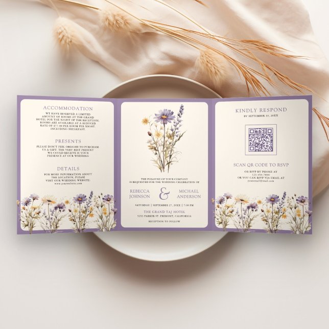 Invitation Trois Volets Dusty Purple Boho Fleur sauvage Photo QR Code Mari (Créateur téléchargé)