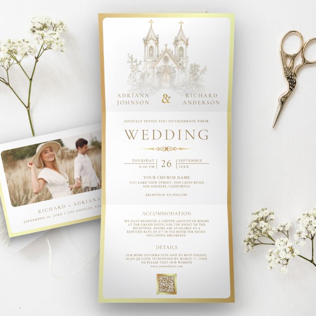 Invitation Trois Volets Église catholique blanche tout en un Mariage (Créateur téléchargé)