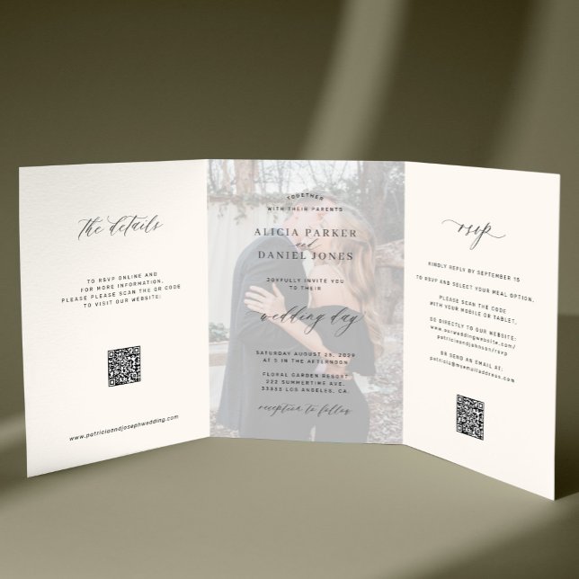 Invitation Trois Volets Elegant photo modern wedding RSVP details QR code  (Créateur téléchargé)