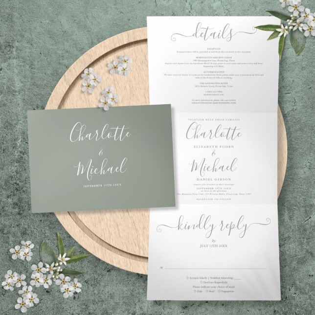 Invitation Trois Volets Élégant Sage Green Script Monogramme Mariage (Elegant Sage Green Script Monogram Wedding Tri-Fold Invitation)