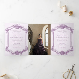 Invitation Trois Volets Elégant Violet Bilingue Quinceañera 15e anniversai