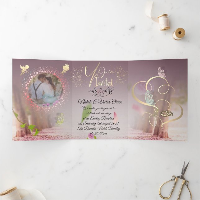 Invitation Trois Volets elegante para bodas con purpurina y angel (Intérieur)