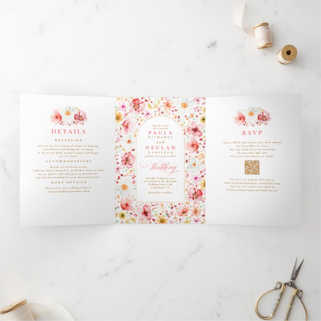 Invitation Trois Volets Fleur sauvage Elegant Boho Garden Mariage Photo (Intérieur)