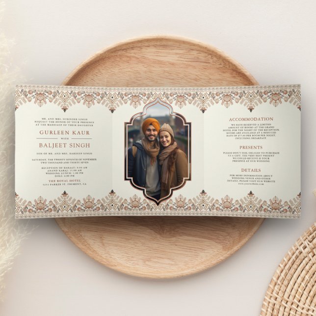 Invitation Trois Volets Frontière Ikat tout en un Anand Karaj Sikh Mariage (Créateur téléchargé)