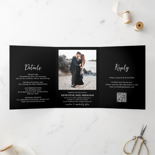 Invitation Trois Volets Genevieve Black Photo Mariage moderne (Intérieur)