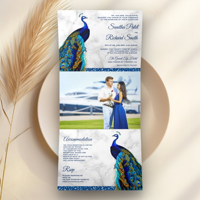 Invitation Trois Volets Marbre blanc Blue Indian Peacock Mariage (Créateur téléchargé)