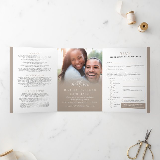 Invitation Trois Volets Mariage blanc brun brun de la feuille de monogramm (Intérieur)
