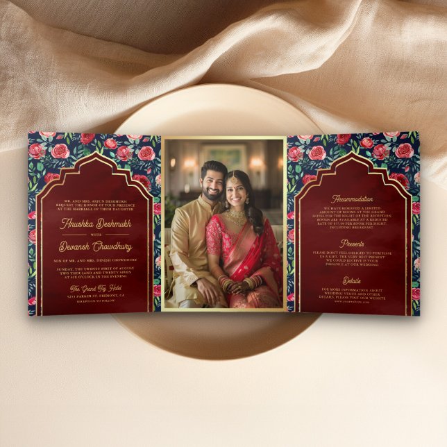 Invitation Trois Volets Marine Blue Red Roses Floral Gold Mariage indien (Créateur téléchargé)