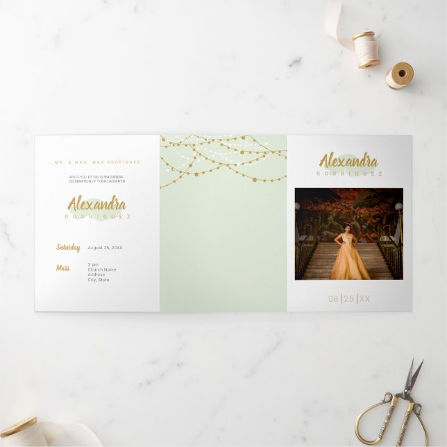 Invitation Trois Volets Mint Green Photo Quinceanera (Extérieur)