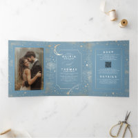Moon Stars Celestial Dusty Blue Mariage Photo