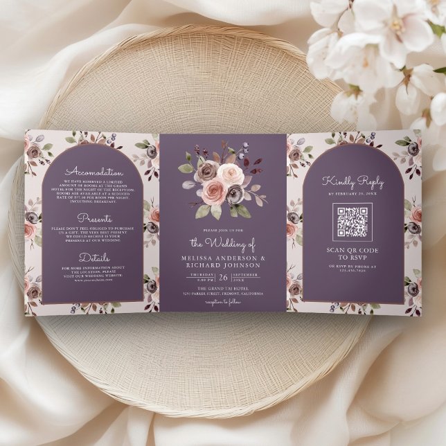 Invitation Trois Volets Neutral Taupe Floral QR Code Dusty Purple Wedding (Créateur téléchargé)