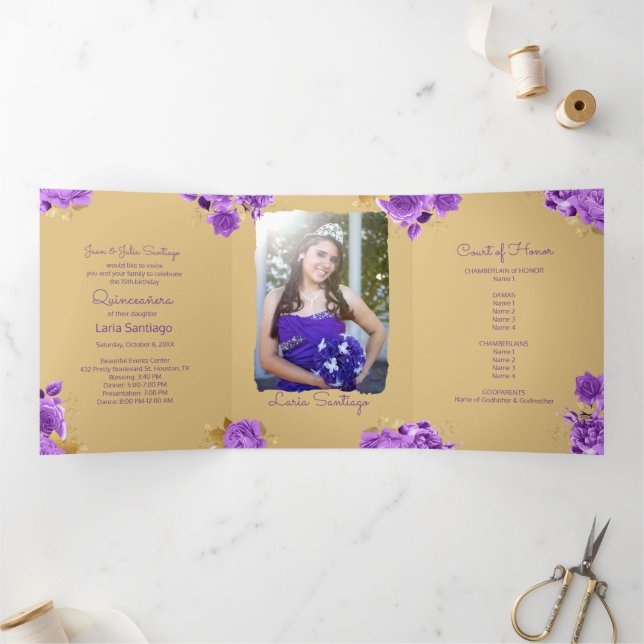 Invitation Trois Volets Photo Espagnol ivoire et violet Rose Quinceanera (Intérieur)