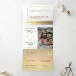Invitation Trois Volets Simple Gold Calligraphy Mariage photo