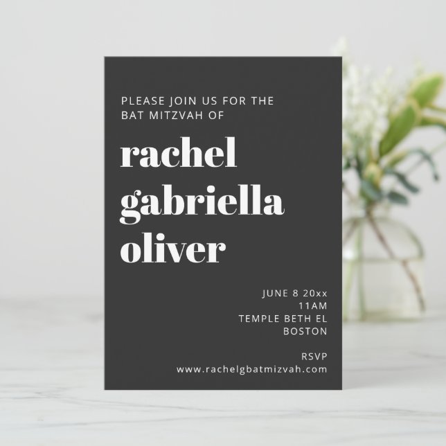 Invitation Typographie Gras Noir Bat mitzvah moderne (Debout devant)