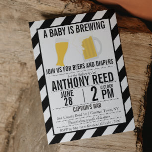 Invitation Un bébé brasse de la couche et de la bière Invitat
