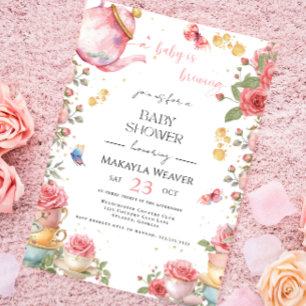 Invitation Un bébé brasse du thé au Baby shower à fleurs rous