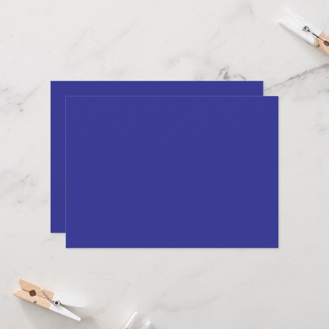 Invitation un mur bleu avec une horloge  (Devant/Arrière en situation)