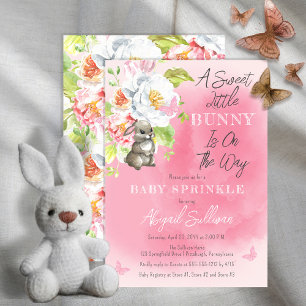 Invitation Un Petit Lapin Doux Est Sur Le Chemin Bébé Sprinkl