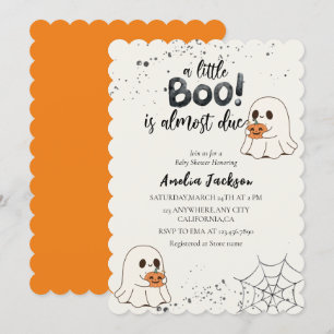 Invitation Un petit livre est presque dû Baby shower d'Hallow