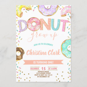 Invitation Une fille qui grandit avec des beignets saupoudrer