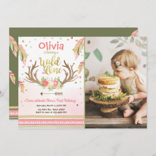 Invitation Une fille sauvage d'anniversaire d'invitation
