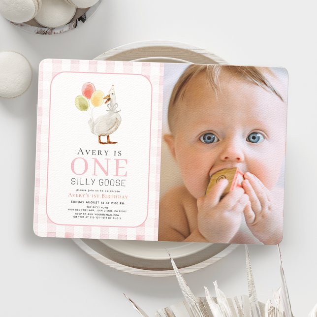 Invitation Une oie sotte rose En vichy fille 1er anniversaire (Créateur téléchargé)