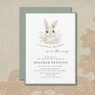 Invitation Une petite fête élégante de bébé lapin vert sauge 