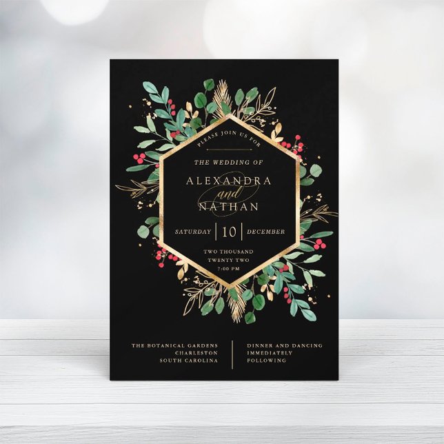 Invitation Vert doré sur noir | Mariage de Noël (This black Christmas wedding invitation is a stunner!)