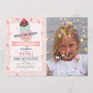 Invitation Voici l'anniversaire de la crème glacée rose Scoop