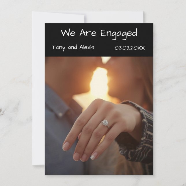 Invitation We Are Engaged Photo Announcement Card | Modern  (Devant)