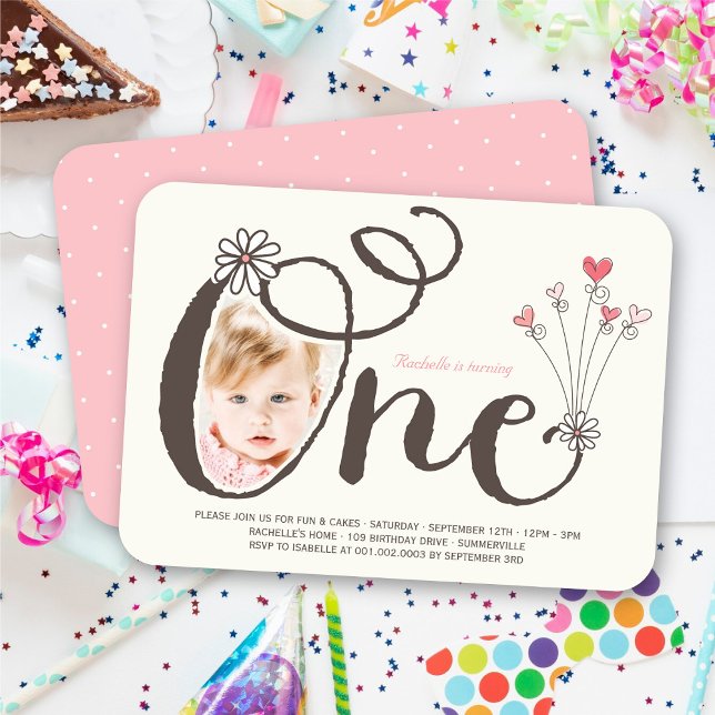 Invitation Whimsical One Rose Baby Girl 1er anniversaire Phot (Whimsical One, White Daisy, Pink Hearts, Baby Girl's 1st Birthday Photo Invitation @ fat_fa_tin)