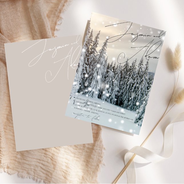 Invitation Wonderland Woodland Mariage de script de neige (Winter Wonderland Woodland Snow Script Wedding Invitation)