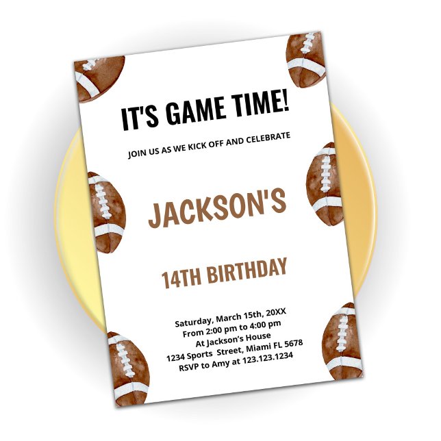 Invitations d'anniversaire du football Brown (Créateur téléchargé)