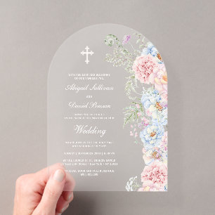Invitations En Acrylique Mariage sous une arche de pivoines pastel
