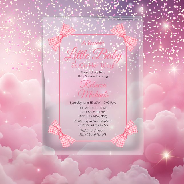 Invitations En Acrylique Un doux petit bébé rose vaches Baby shower fille ("A Sweet Little Baby" Coquette Gingham Check Bows Girl Baby Shower Acrylic Invitations)