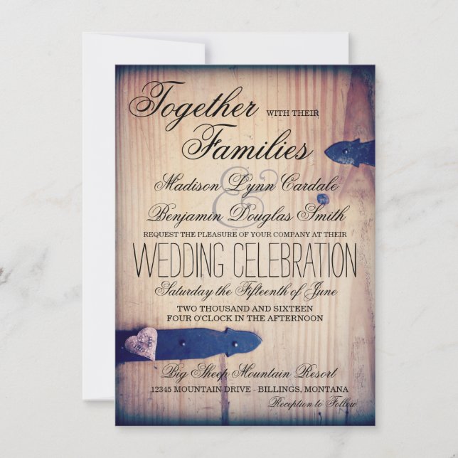 Invitations en bois de mariage de verrou de grange (Devant)