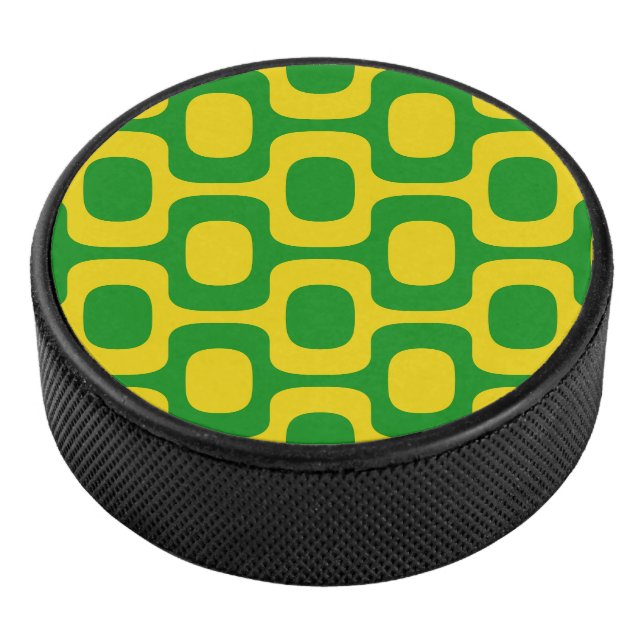 Ipanema Sidewalk Pattern, Beach Pattern, Brazil Eishockey Puck (3/4)